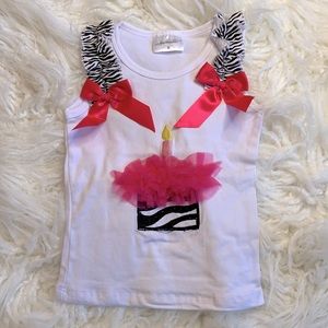 Birthday cupcake top